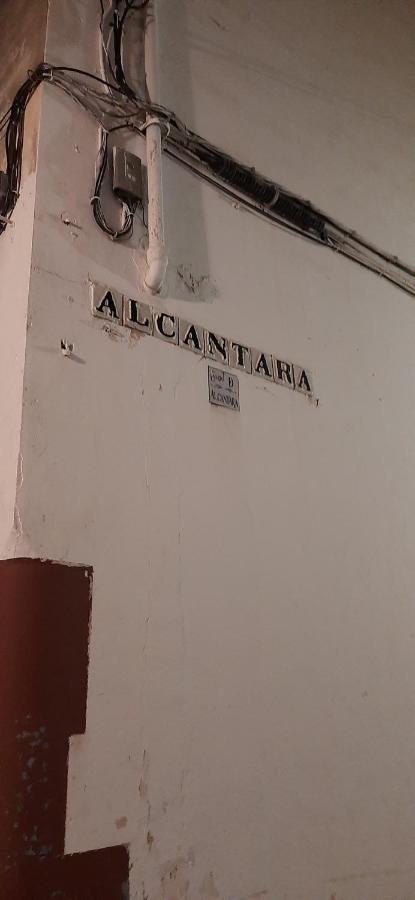 Apartamento Con Buhardilla Casco Historico Apartment Кордоба Екстериор снимка